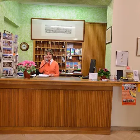 Leon Bianco Hotel