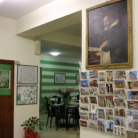 Hotel Leon Bianco Pistoia